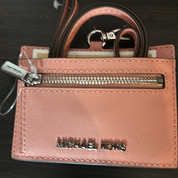 NWT Michael Jet Set Travel Saffiano Leather
Card Case Lanyard - Picture 4 of 4